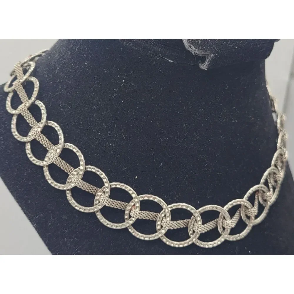 Vintage Chunky Silver Flat Band Circular Detail Necklace 16in